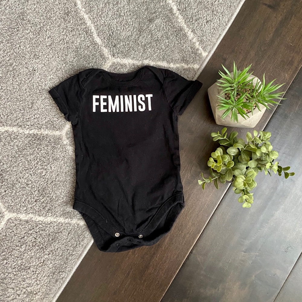🐙3/10,Feminist bodysuit for baby